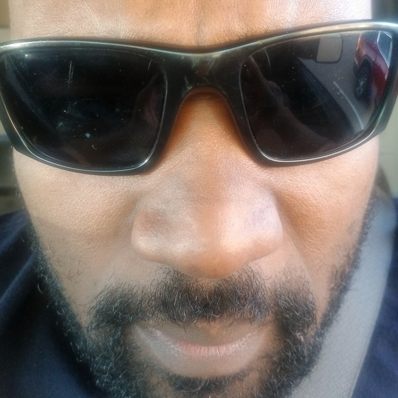 Meet your Posher, Matthew - Picture 1 of 1